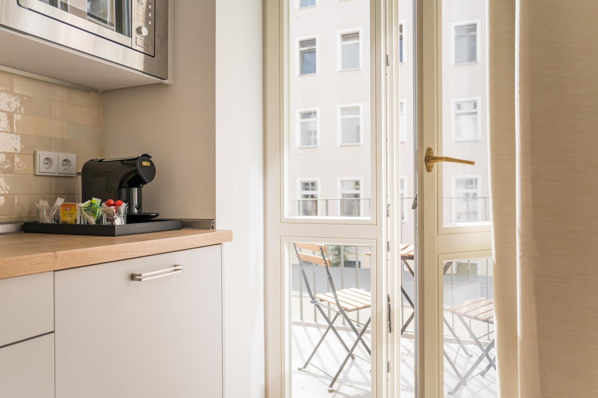 Homaris Apartments Frankfurter Allee Berlin Exterior photo