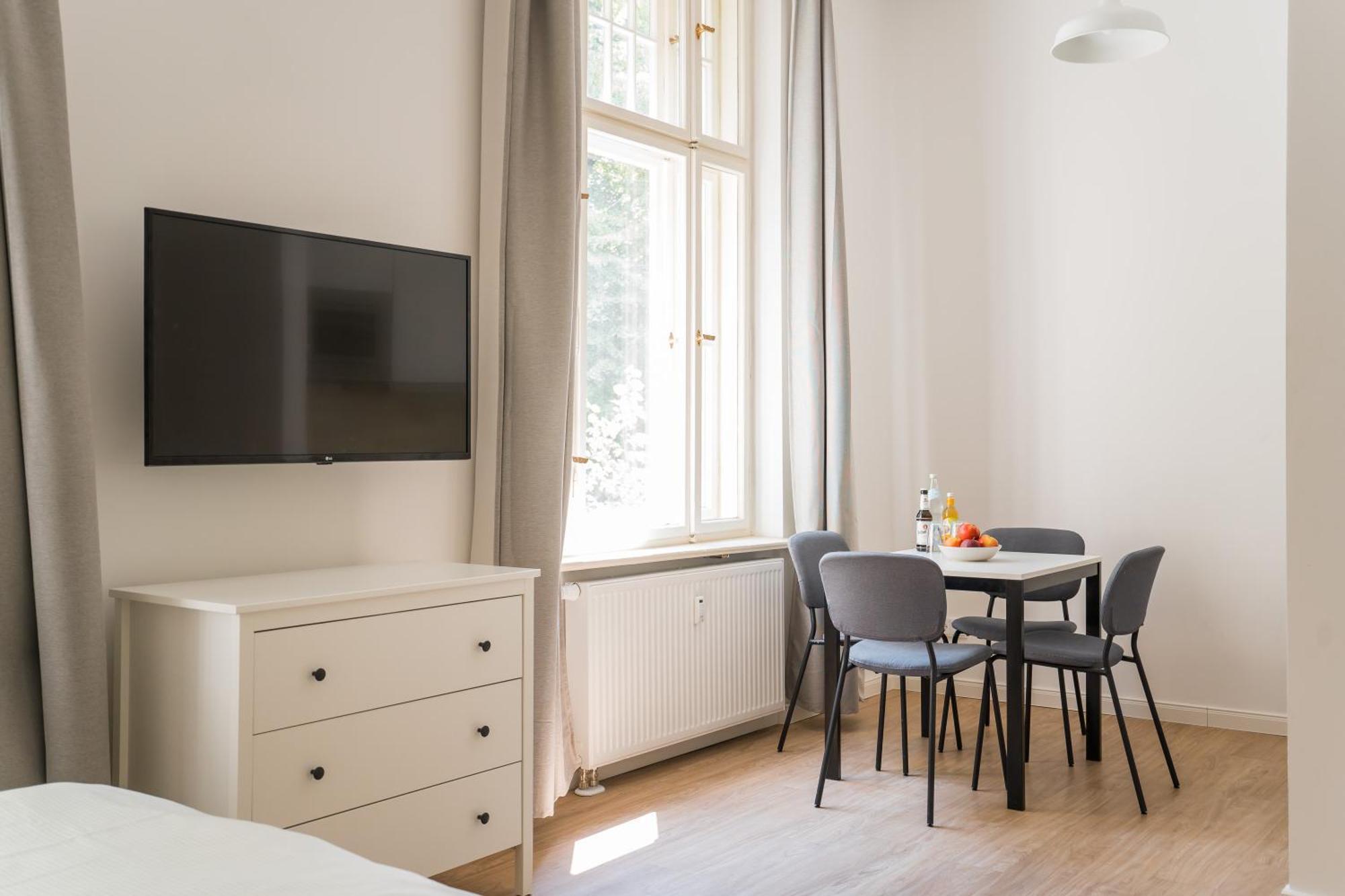 Homaris Apartments Frankfurter Allee Berlin Exterior photo