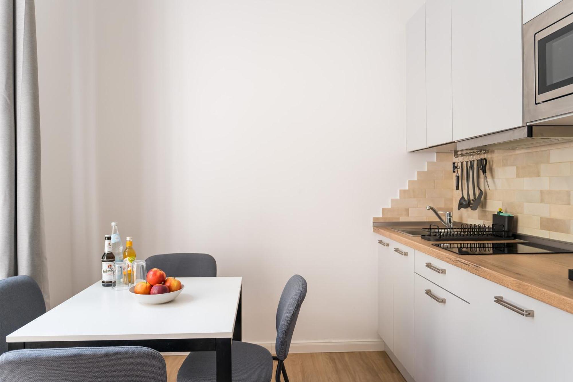 Homaris Apartments Frankfurter Allee Berlin Exterior photo